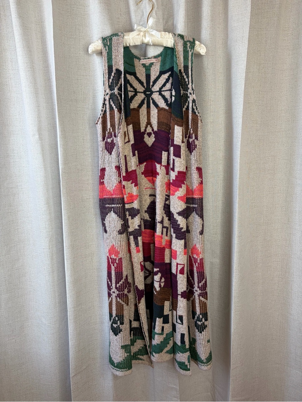 Sleeveless Long Knit Cardigan Vest in Multicolor